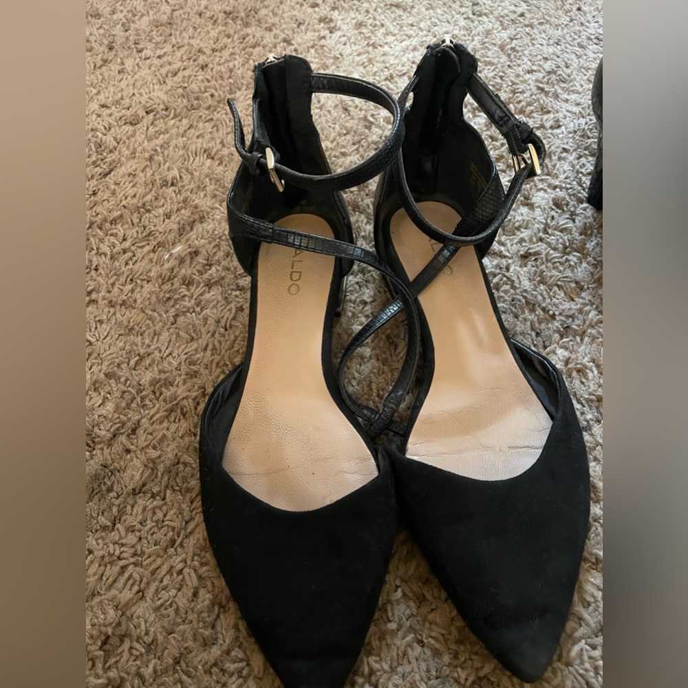 black ALDO flats closed toe